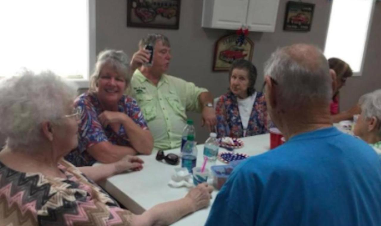 Woody's Rv Llc Resort Sebring